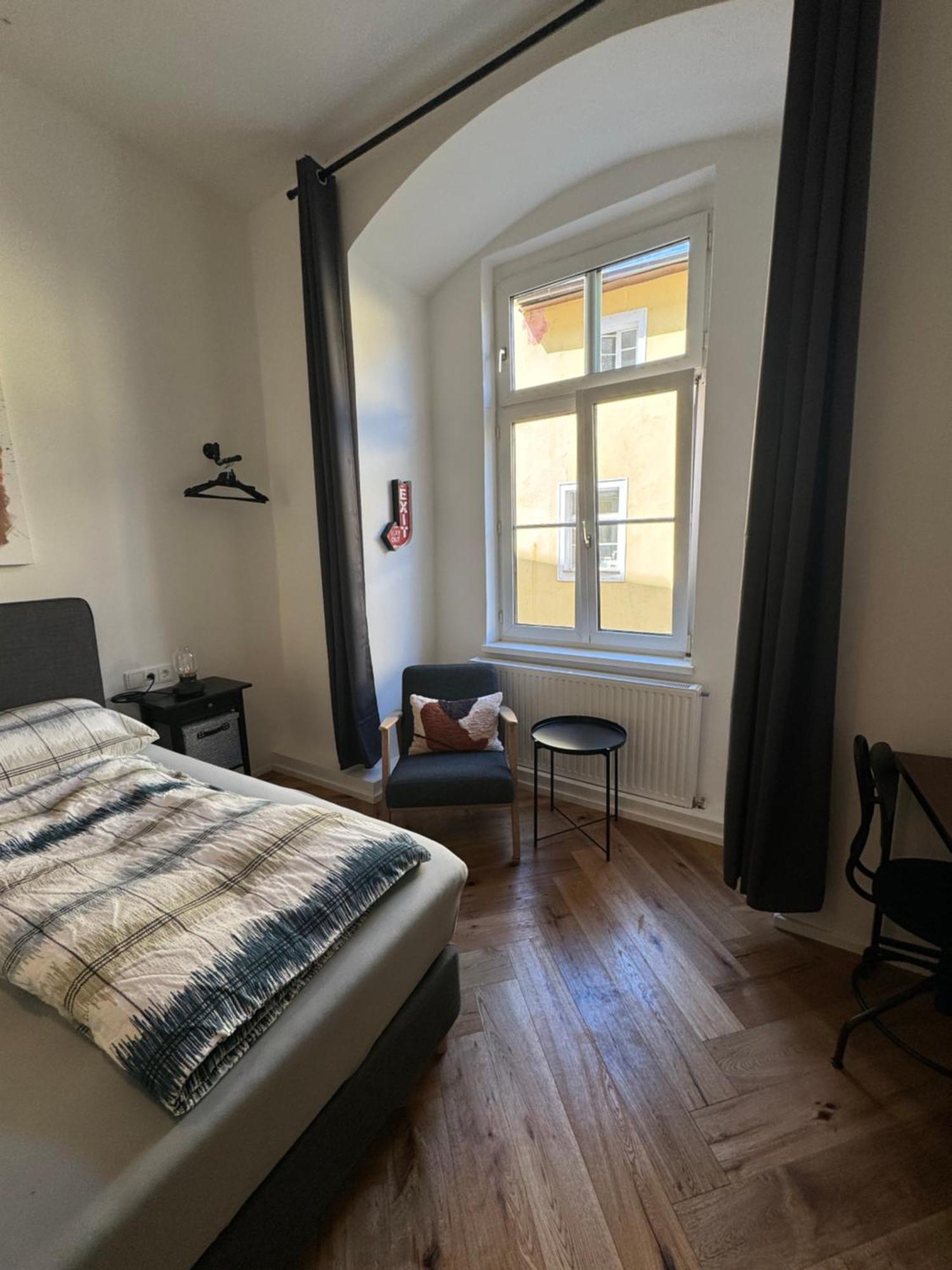 Industrial Apartment Schlossberg Linz Extérieur photo